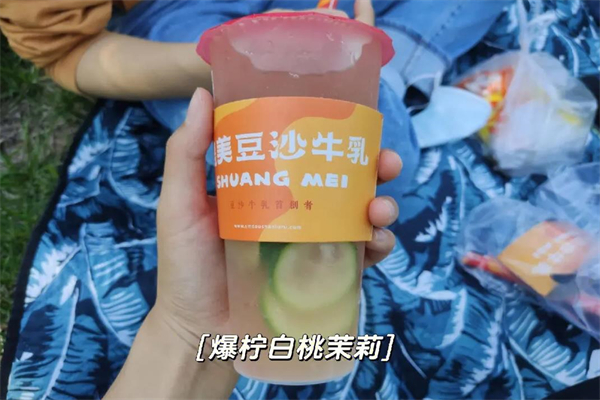 双美豆沙牛乳加盟费