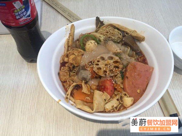 红太狼麻辣烫加盟门店