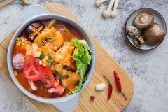 牛华麻辣烫加盟费用？牛华麻辣烫加盟详情