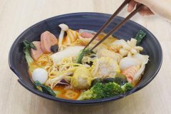 陈华勇麻辣烫加盟费，陈华勇麻辣烫加盟费用