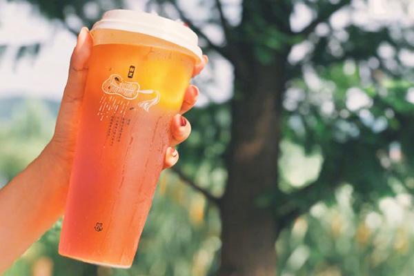 茶颜悦色加盟价格高吗？低加盟费 总部手把手教