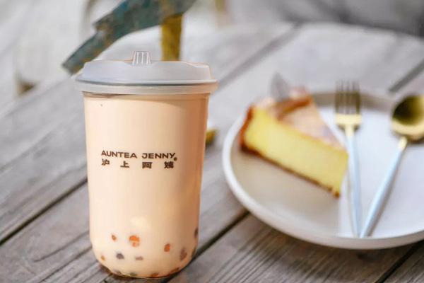 上海开奶茶店赚钱吗？可以看看这三个品牌！