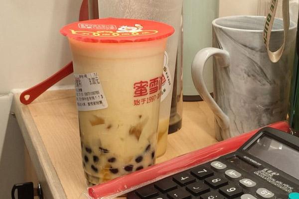 在大学城开哪些品牌奶茶店合适？开店选址剖析！