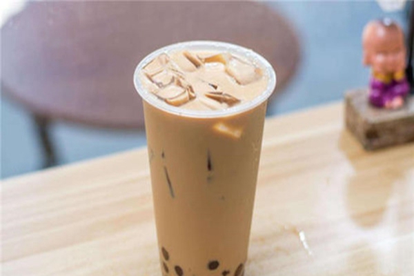 大班奶茶的品牌特色？全国有多少店铺？