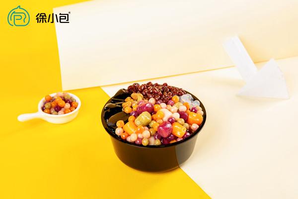 徐小包奶茶代理费多少钱？在直辖市开店也只要27.5万元
