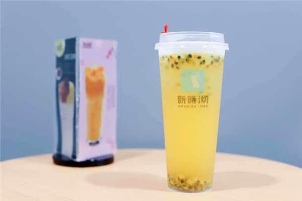 新时沏奶茶开店靠谱吗？创业开店一人就行