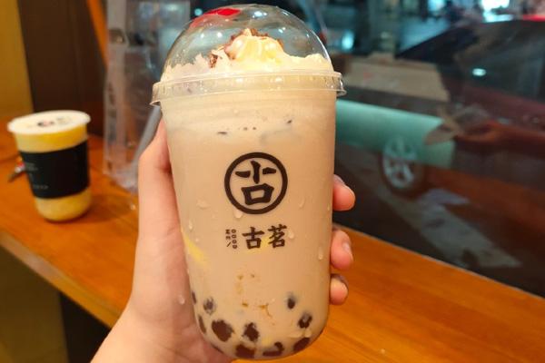 15万能开古茗奶茶店吗？2021年加盟资费标准已出！