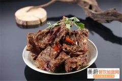 犟骨头排骨饭加盟费用多少钱？犟骨头排骨饭怎么样呢？