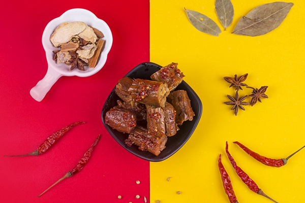 茉莉香鸭颈王加盟费多少钱？茉莉香鸭脖加盟热线