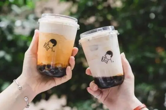 喜茶加盟费：助你踏上财富之路的飞天船